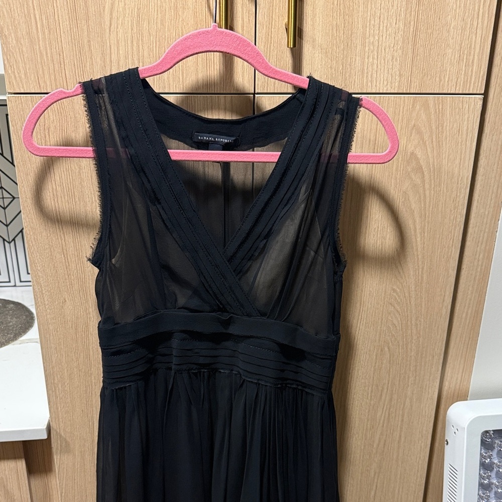 Silk Black Sleeveless V-Neck Midi Dress